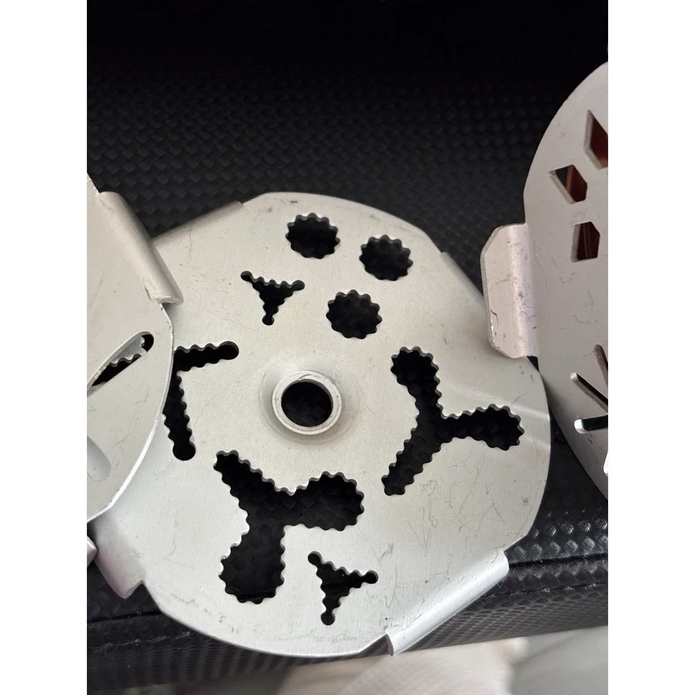 Vintage Blue Bonnet Cookie Press - Picture 4 of 7